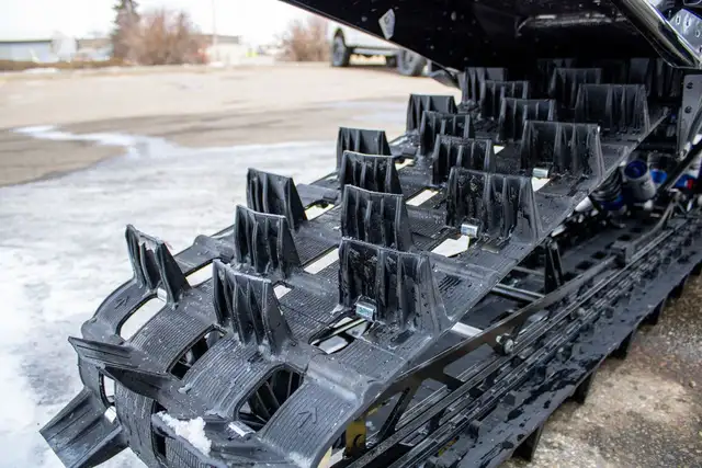 2024 POLARIS 850 RMK SLASH KHAOS 165 (FINANCING AVAILABLE) in Snowmobiles in Strathcona County - Image 4