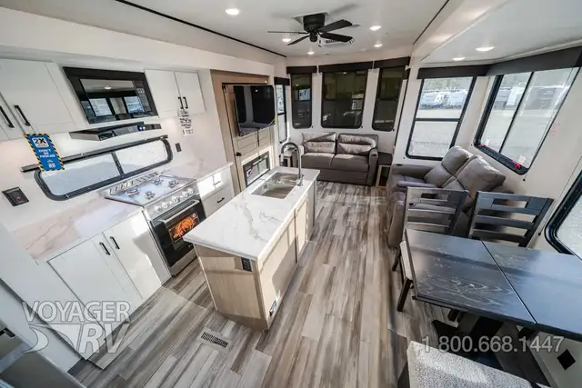 2026 Jayco Jay Flight 401FLTS Bungalow in Travel Trailers & Campers in Kelowna - Image 48