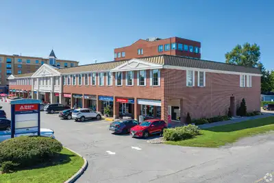 2039 Robertson Road, Bells Corners | Office Space for Lease Ottawa West Price: $18.00 / sq. ft. Oper...