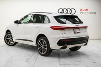 This Audi Q5 boasts a Intercooled Turbo Gas/Electric I-4 2.0 L/121 engine powering this Automatic tr... (image 4)