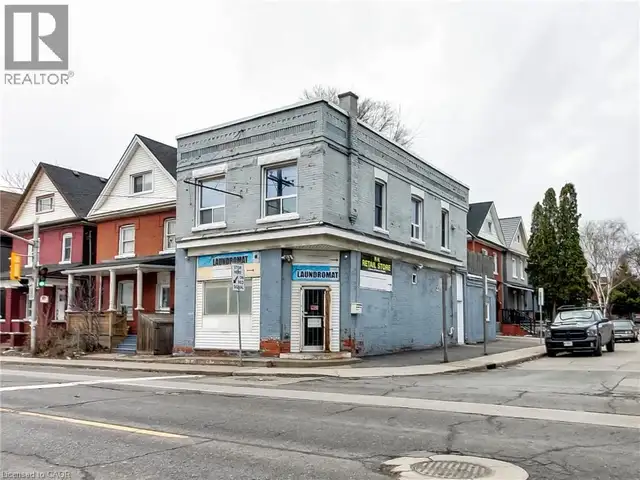 443 WENTWORTH Street N Hamilton, Ontario in Commercial & Office Space for Sale in Mississauga / Peel Region - Image 2
