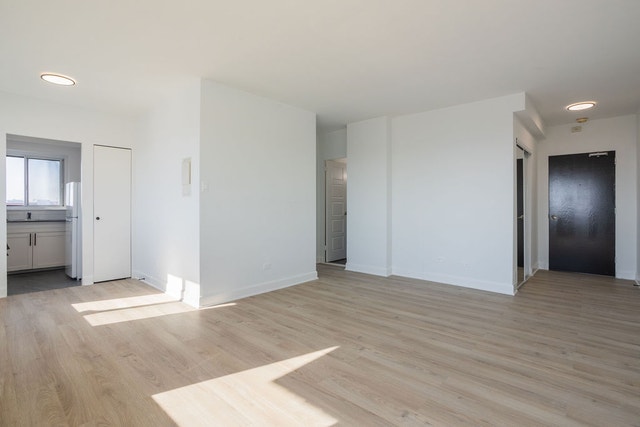 4400 Sainte Catherine ouest — photo 3