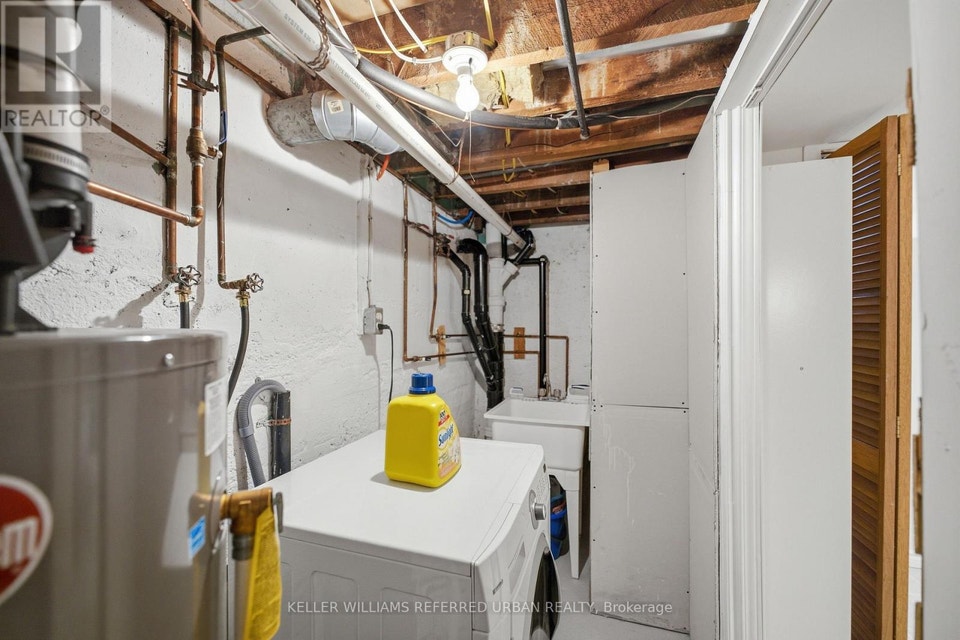569 Masson Street Oshawa (O'Neill), Ontario, photo 30 of 40