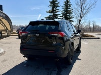 The 2022 Toyota RAV4 XLE Canada serves as the balanced mid-range option in the RAV4 lineup, blending... (image 2)