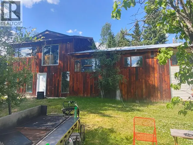 7814 LITTLE FORT 24 HIGHWAY Lone Butte, British Columbia in Houses for Sale in 100 Mile House - Image 2