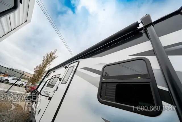 2023 Grand Design Imagine XLS 23BHE in Travel Trailers & Campers in Kelowna - Image 42