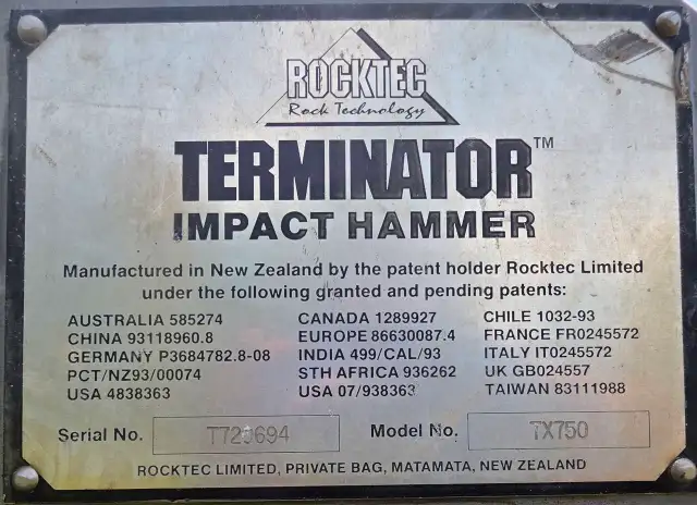 TERMINATOR TX750 75,000 ft-lb  QUARRY-DEMOLITION HAMMER/BREAKER in Heavy Equipment in City of Halifax - Image 9