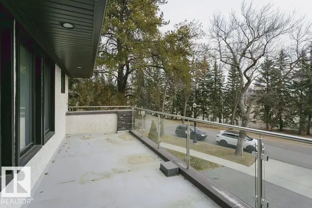 11 WELLINGTON CR NW Edmonton, Alberta in Houses for Sale in Edmonton - Image 41