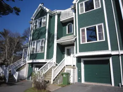Beautifully updated, multi level townhome in Regatta Point, a quiet neighbourhood just a short drive...