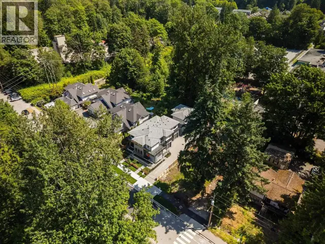 842 ST. DENIS AVENUE North Vancouver, British Columbia in Condos for Sale in North Shore - Image 31