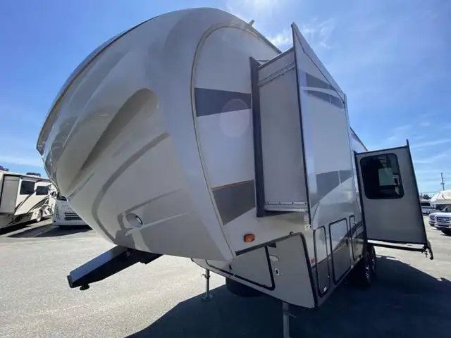 2017 Forest River RV Wildcat Maxx 242RLX in Travel Trailers & Campers in Abbotsford - Image 13