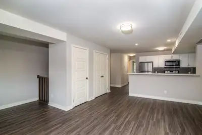 Building Features | HOLIDAY SAVINGS: Get up to 2 months free rent! | OPEN HOUSE: Saturday | 1-4PM Di...