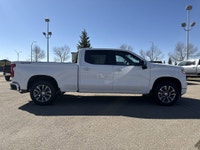 AMVIC Licensed Dealer Fuelled by rugged charm and tough capability, the 2026 Chevrolet Silverado 150... (image 9)