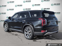 Experience the commanding presence and luxurious comfort of the 2020 Hyundai Palisade Luxury 7-Passe... (image 4)