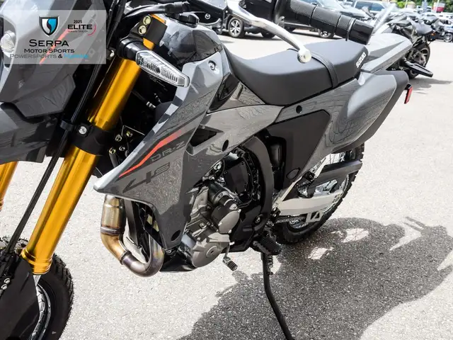 2025 Suzuki DR-Z400 S in Street, Cruisers & Choppers in Markham / York Region - Image 11
