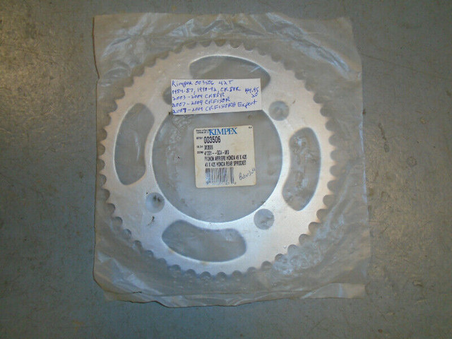 20% - 40% off Honda motorcycle sprockets in Motorcycle Parts & Accessories in Moose Jaw