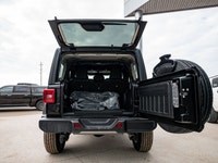 Welcome to 400 Chrysler Dodge Jeep Ram. 2.0L I-4 intercooled turbo engine - 4x4 drive for all-terrai... (image 7)