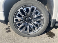 Get Pre-qualified here: https://v2.digital.dealertrack.ca/creditapp/standalone?token=eff5193f-e532-4... (image 2)