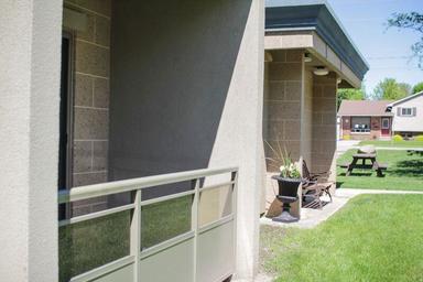 2 Bedroom Apartment in Orillia - Noble Towers 4