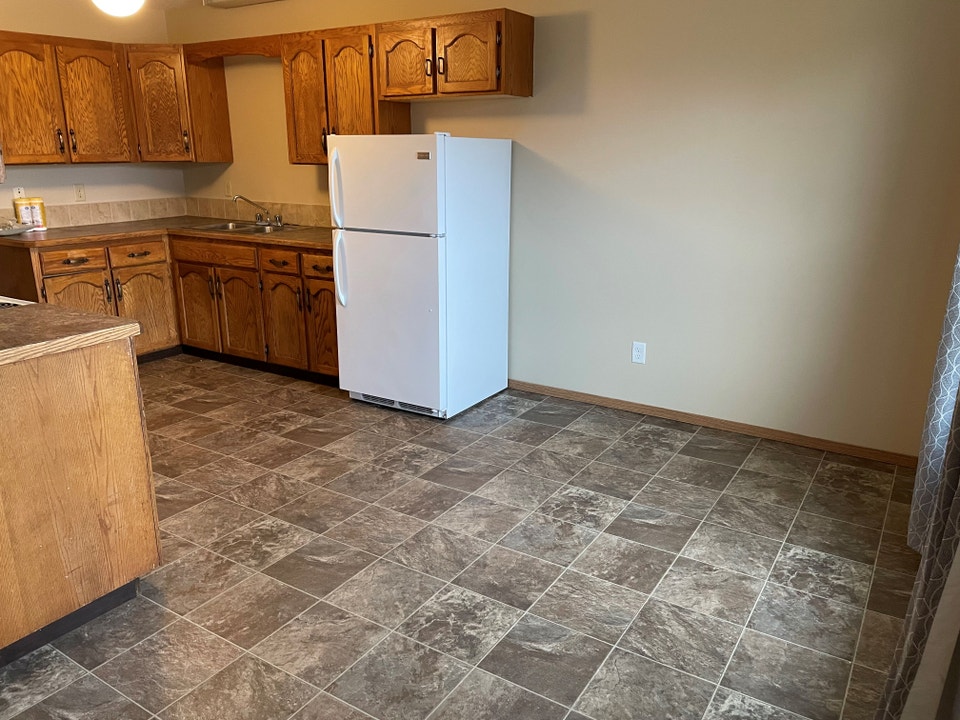 Charming 4-Bedroom Duplex in Red Deer 4