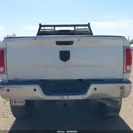PARTING OUT: 2015 Dodge Ram 2500 Heavy Duty OEM Parts Barez Recycling Ltd Calgary, AB 6.4L HEMI V8 |...