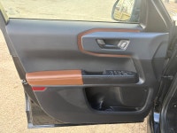 This 2022 Ford Bronco Sport Outer Banks | LEATHER | HEADED SEATS | TURBO | 4X4 | SUNROOF | BLUETOOTH... (image 8)