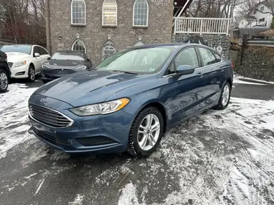 2018 Ford Fusion SE, alloy wheels, heated seats, brand new winter tires, keyless entry, Sirius satel...