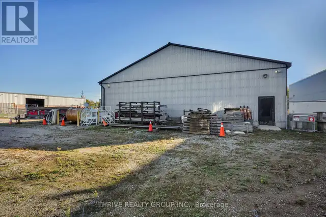 331 NEPTUNE CRESCENT London East (East J), Ontario in Commercial & Office Space for Rent in London - Image 38