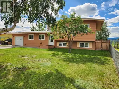 Welcome to your Yukon dream home in Faro, Yukon! With over 3200 sf of beautifully updated living spa...