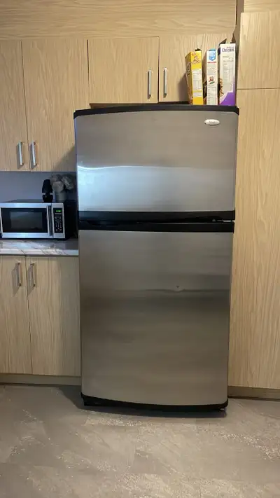 Frigidaire comme neuf, View more