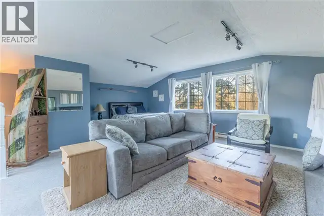 777 Salsbury Rd Courtenay, British Columbia in Houses for Sale in Comox / Courtenay / Cumberland - Image 16