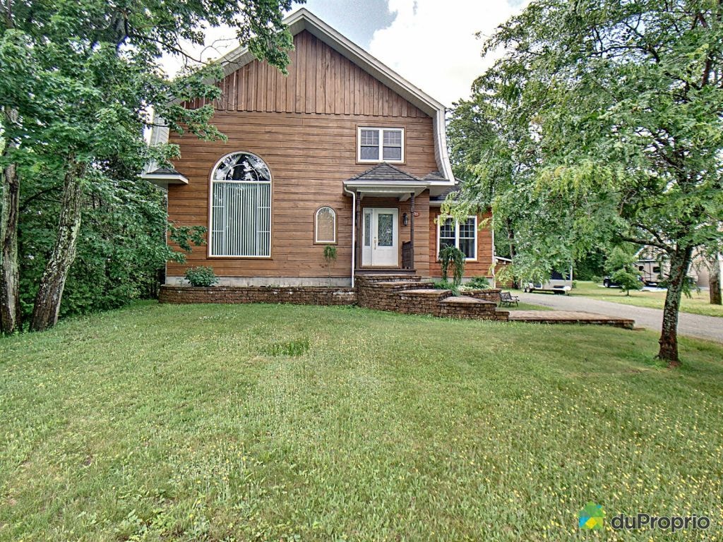 $465,000 - 2 Storey for sale in St-Boniface — photo 2