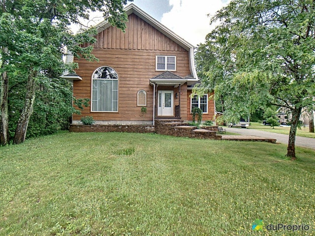 $465,000 - 2 Storey for sale in St-Boniface — photo 2