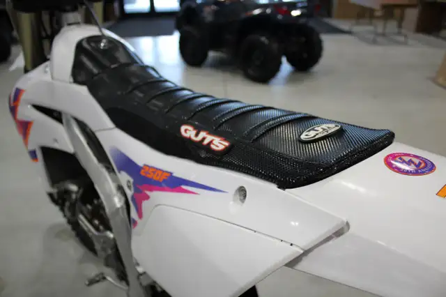 2024 Yamaha YZ250F Dirt Bike - 50TH Anniversary Edition in Dirt Bikes & Motocross in Trenton - Image 13