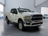 Check out this vehicle's pictures, features, options and specs, and let us know if you have any ques... (image 6)