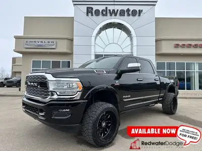 This Ram 3500 delivers a Intercooled Turbo Diesel I-6 6.7 L/408 engine powering this Automatic trans...