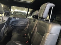 **SUMMER SPECIAL!** FEATURING : BLUETEC POWERED, 4MATIC AWD, 7 PASSENGER SEATING, INTELLIGENT LIGHT... (image 9)