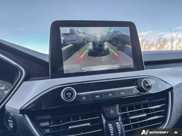 2021 Ford Escape SE | AWD | HEATED SEATS & STEERING | CARPLAY in Cars & Trucks in Edmonton - Image 27