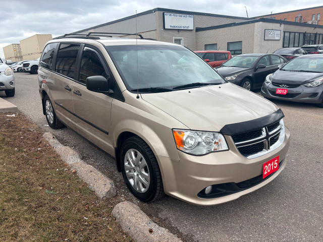 2015 DODGE GRAND CARAVAN SE STOW & GO in Cars & Trucks in City of Toronto - Image 3
