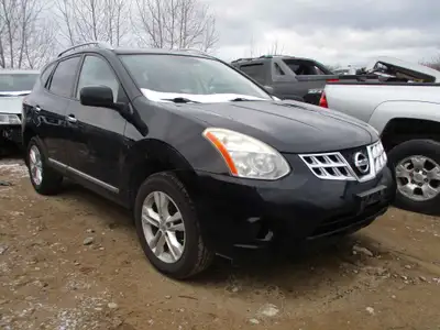 2013 Nissan Rogue S FWD 198,612 KM 2.5L, 4 Cylinder Engine AM/FM/CD, AUX Inputs, Steering Wheel Moun...
