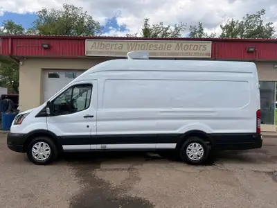 **CARS TRUCKS SUV 4X4 VAN AWD EDMONTON FINANCING AVAILABLE EASY FINANCING ** 2020 FORD TRANSIT T-350...