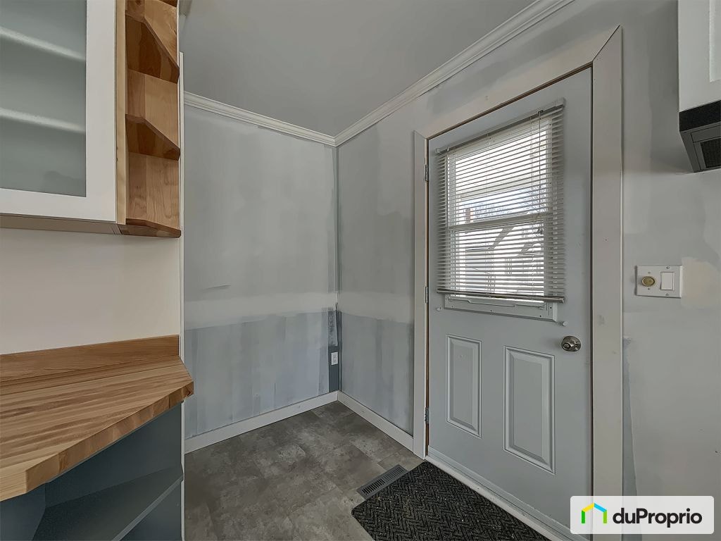 $299,000 - 1 1/2 Storey for sale in St-Léonard-D'Aston — photo 2
