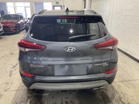 // JAMAIS ACCIDENTÉ! //Ce Hyundai Tucson 2017 Limited AWD, gris à intérieur noir, est un VUS pratiqu... (image 2)
