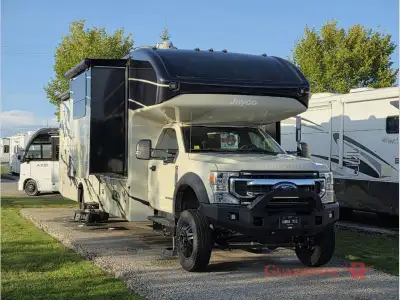 Guarantee RV - Calgary's LARGEST selection of pre-owned inventory -/- Jayco Seneca Class C diesel mo...