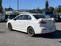 Please note: This vehicle is being sold AS IS and is not suitable for transportation. It has not bee... (image 4)