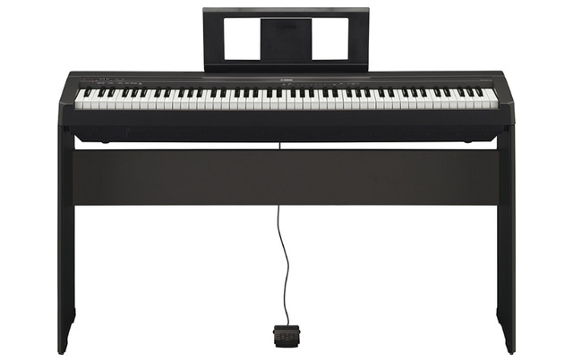 Yamaha Full-size Digital Piano Pro-series P-45B Floor Model Sale in Pianos & Keyboards in City of Toronto