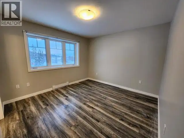 2 MACKENZIE COURT Whitehorse, Yukon in Houses for Sale in Whitehorse - Image 15