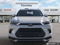 Loaded Platinum | HybridMAX *RARE* | 362HP | New Arrival Imagine effortlessly navigating bustling ci... (image 8)