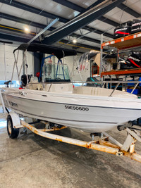 2005 CAMPION 492 CENTER CONSOLE- REPOWERED WITH NEW 90 MERCURY