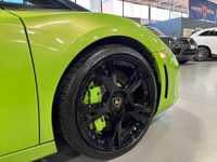 **SPRING SPECIAL!** - - > | NO LUXURY TAX | < - - FEATURING : V10 POWERED, LP560-4 AWD, POWER CONVER... (image 7)